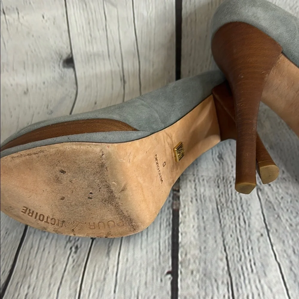 Pour la Victoire Gray Suede Platform Pumps